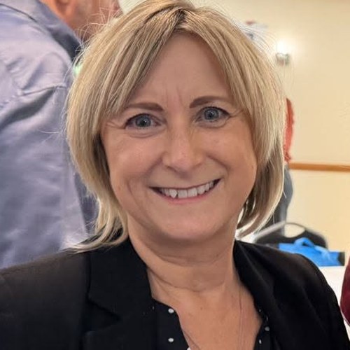 Residential care home in Bramley, near Basingstoke Louise Webster of Applewood Care Home, Bramley
